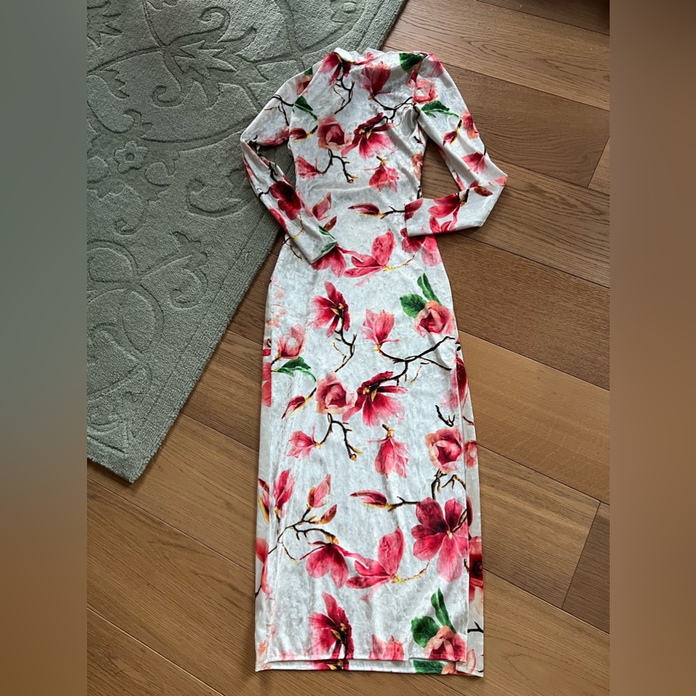 Midi Bodycon Dress - Picture 3 of 10